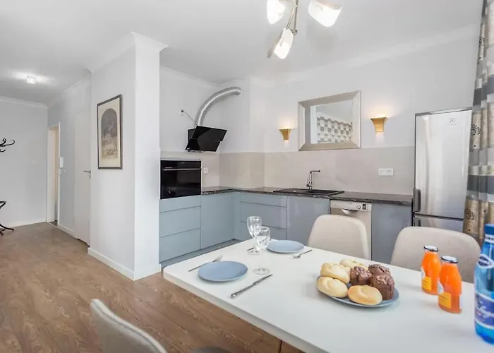 Apartment Avra I Stare *